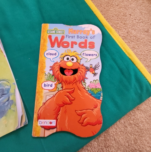 Cute Book Lot Toddler - Picture 3 of 6